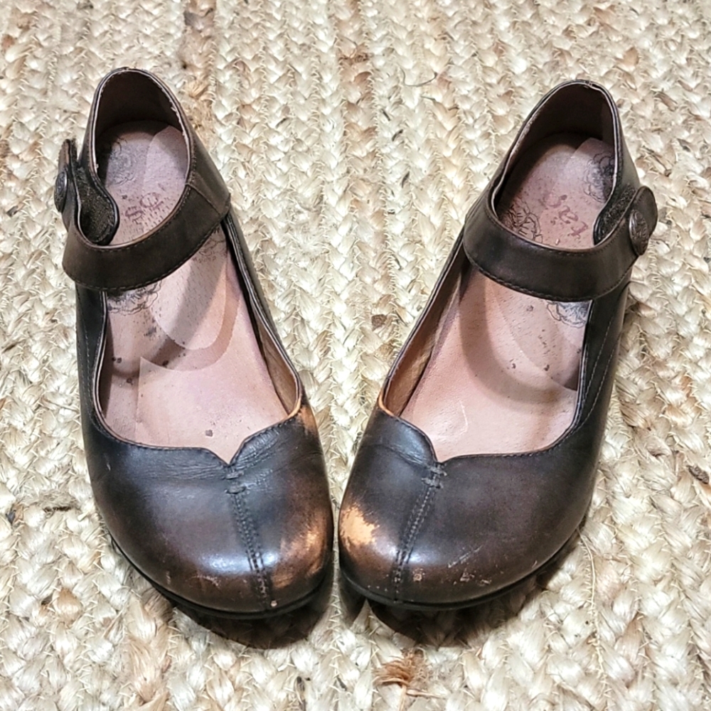 Taos maryjane shoe